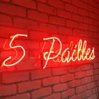 5 PAILLES logo
