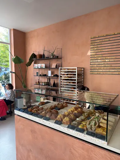 MARGO'S AMSTERDAM - BELLAMYPLEIN